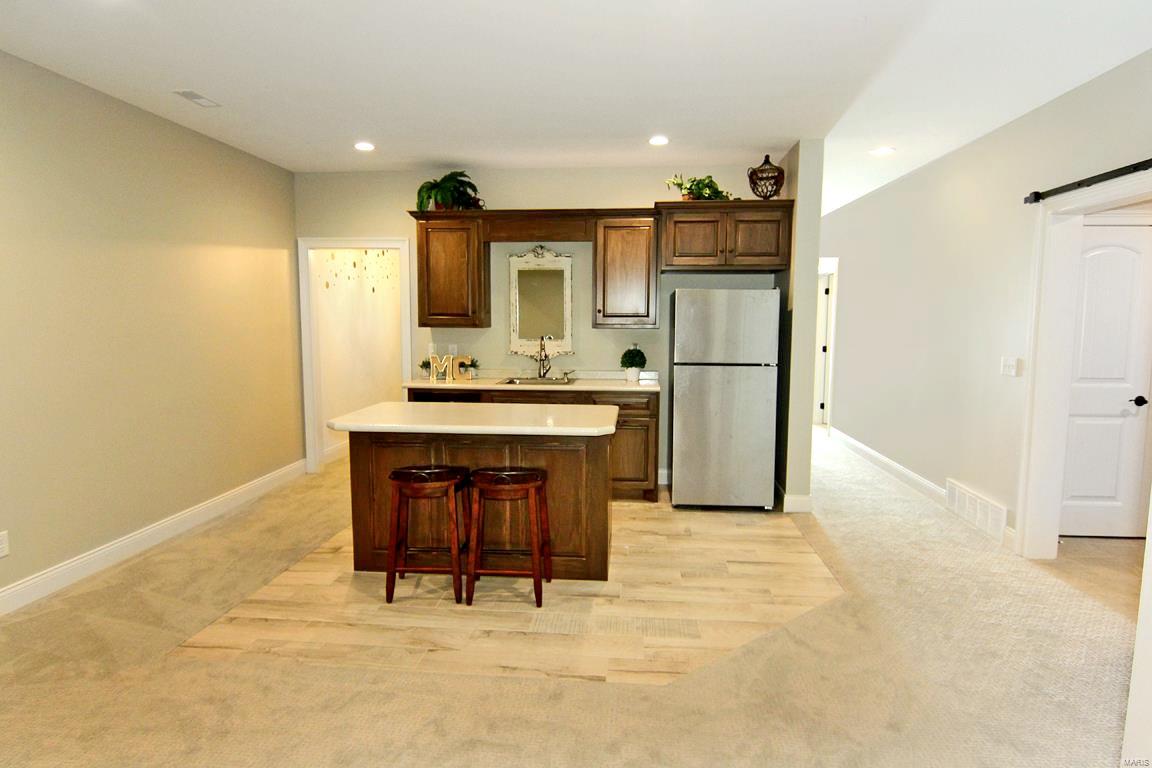 Dux Lndg - Residential