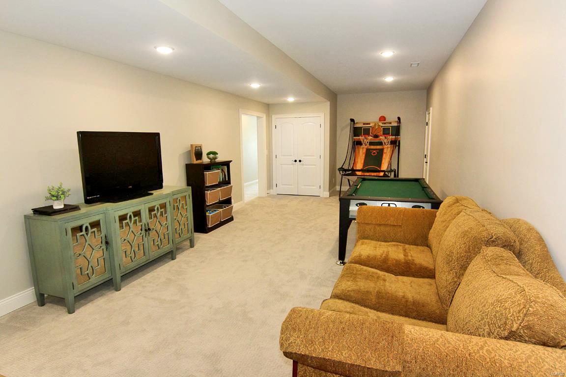 Dux Lndg - Residential