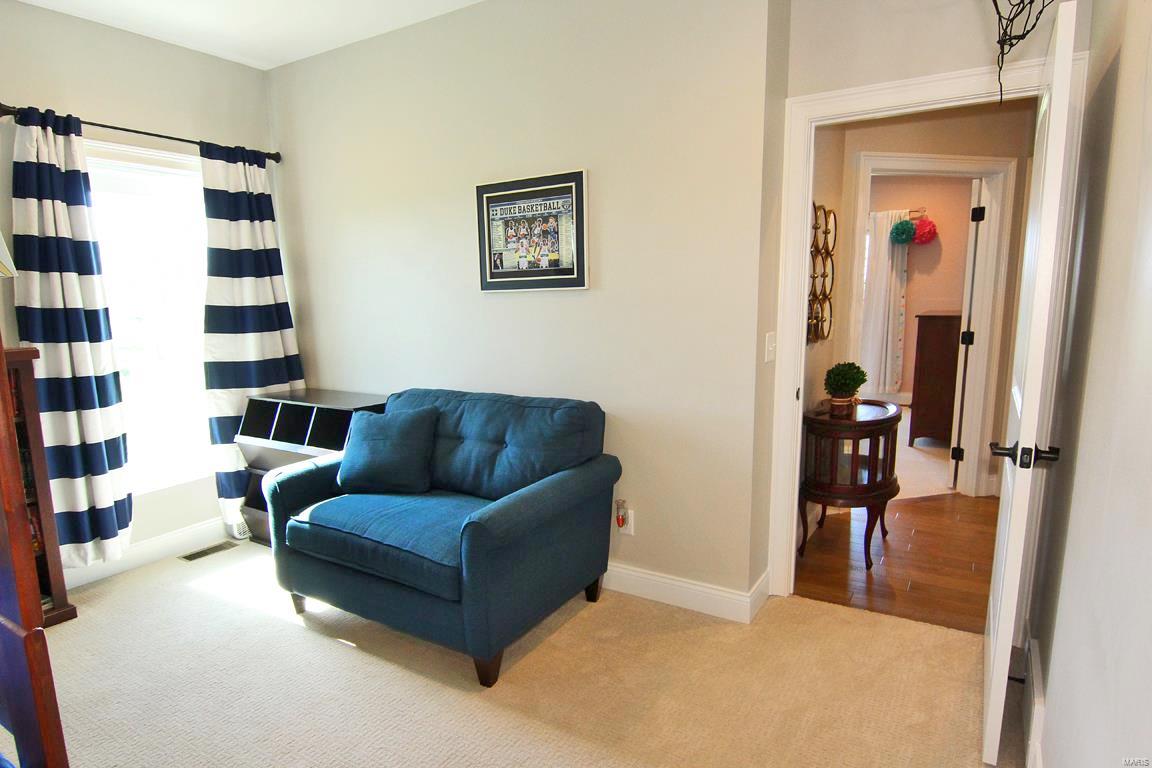 Dux Lndg - Residential