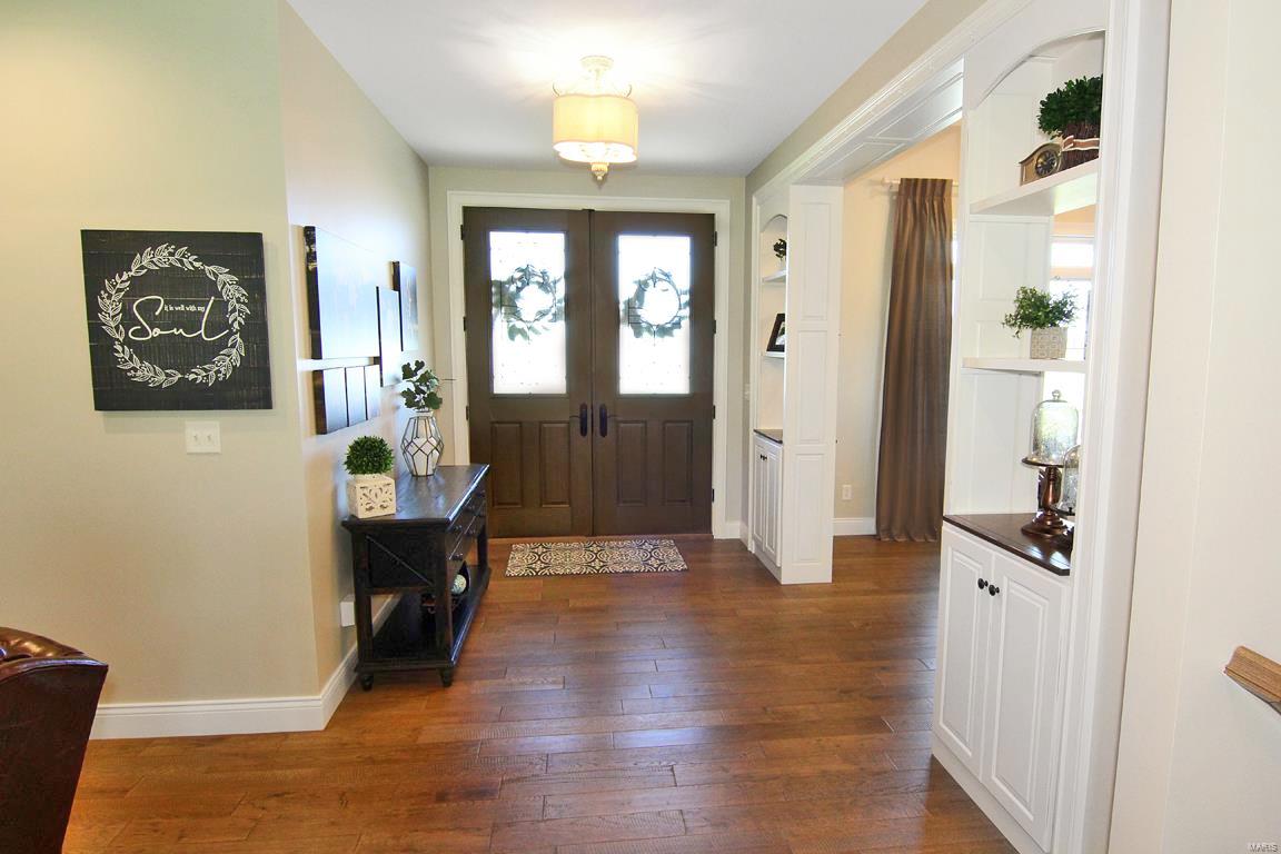 Dux Lndg - Residential