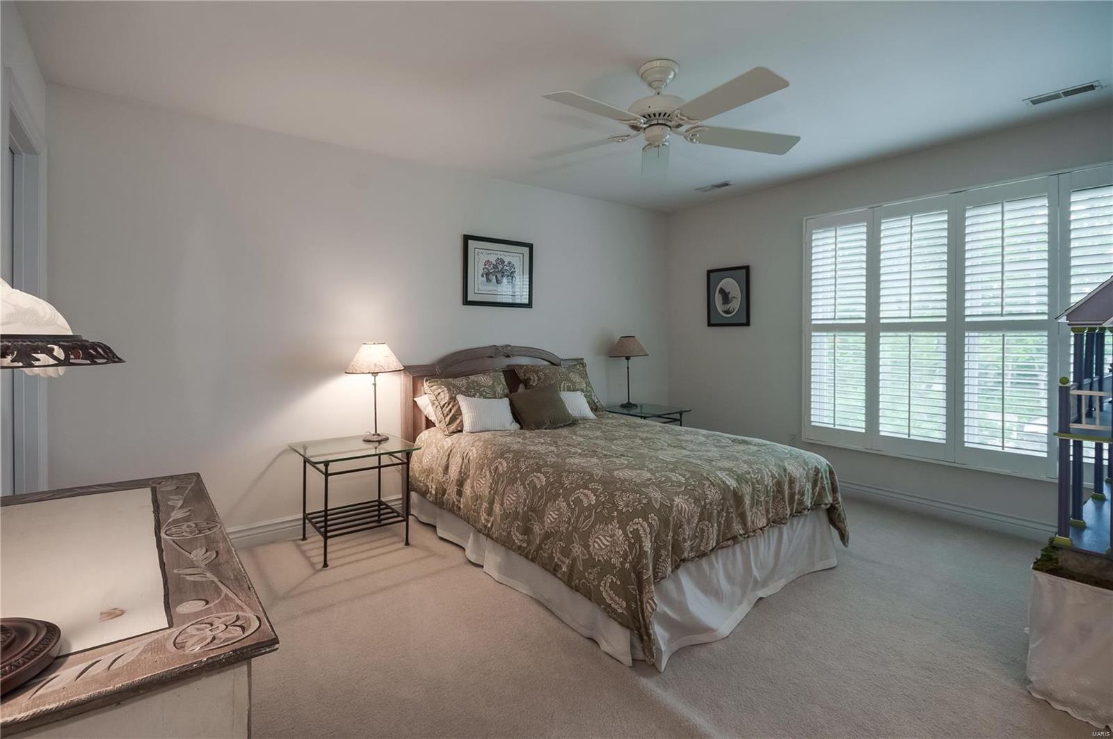 Harflo Acres - Residential