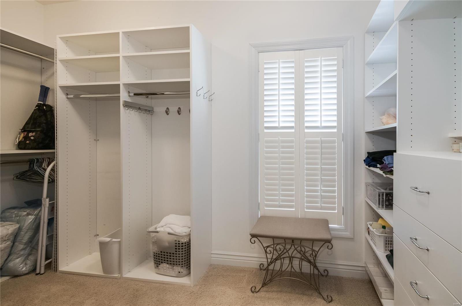 Harflo Acres - Residential