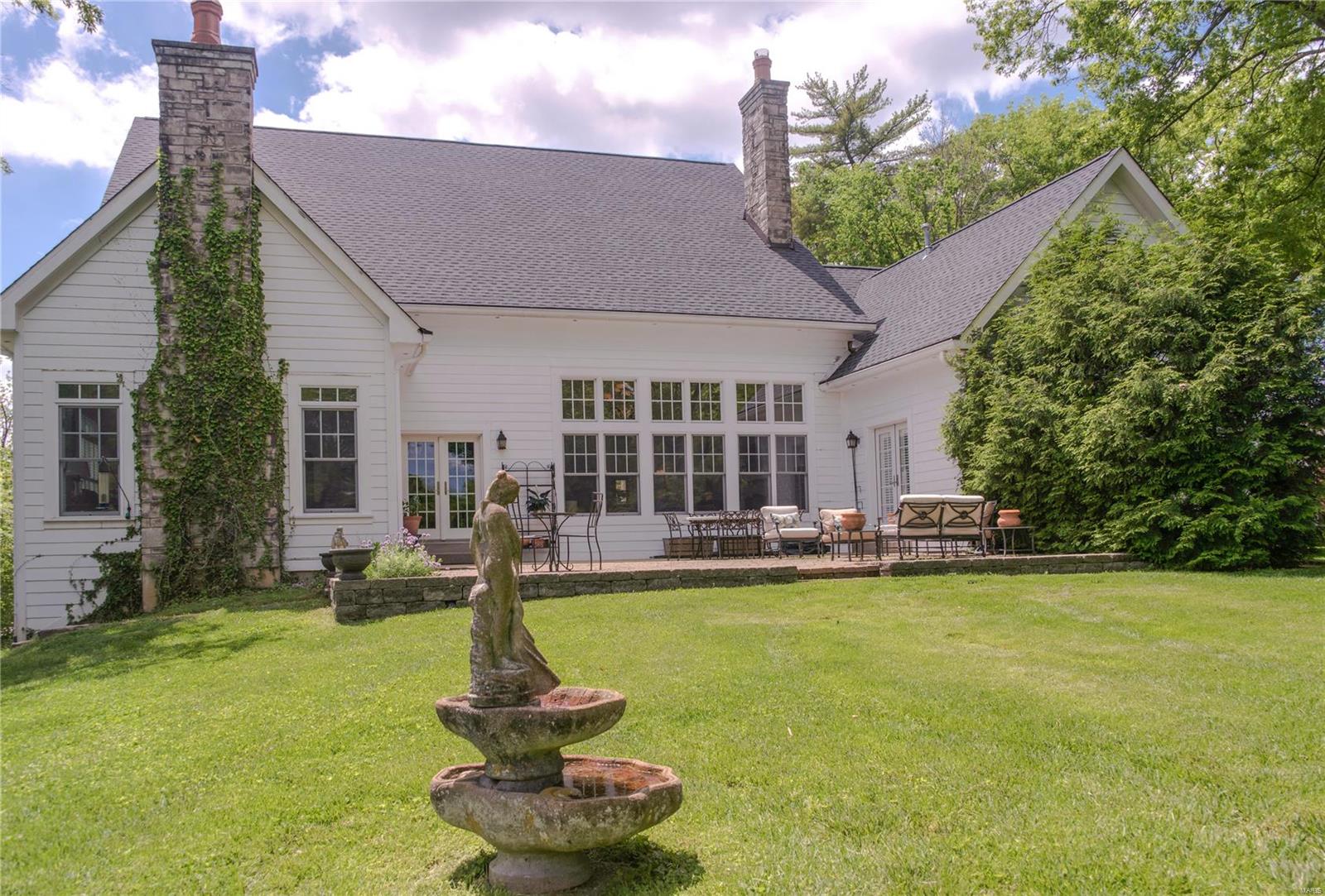 Harflo Acres - Residential