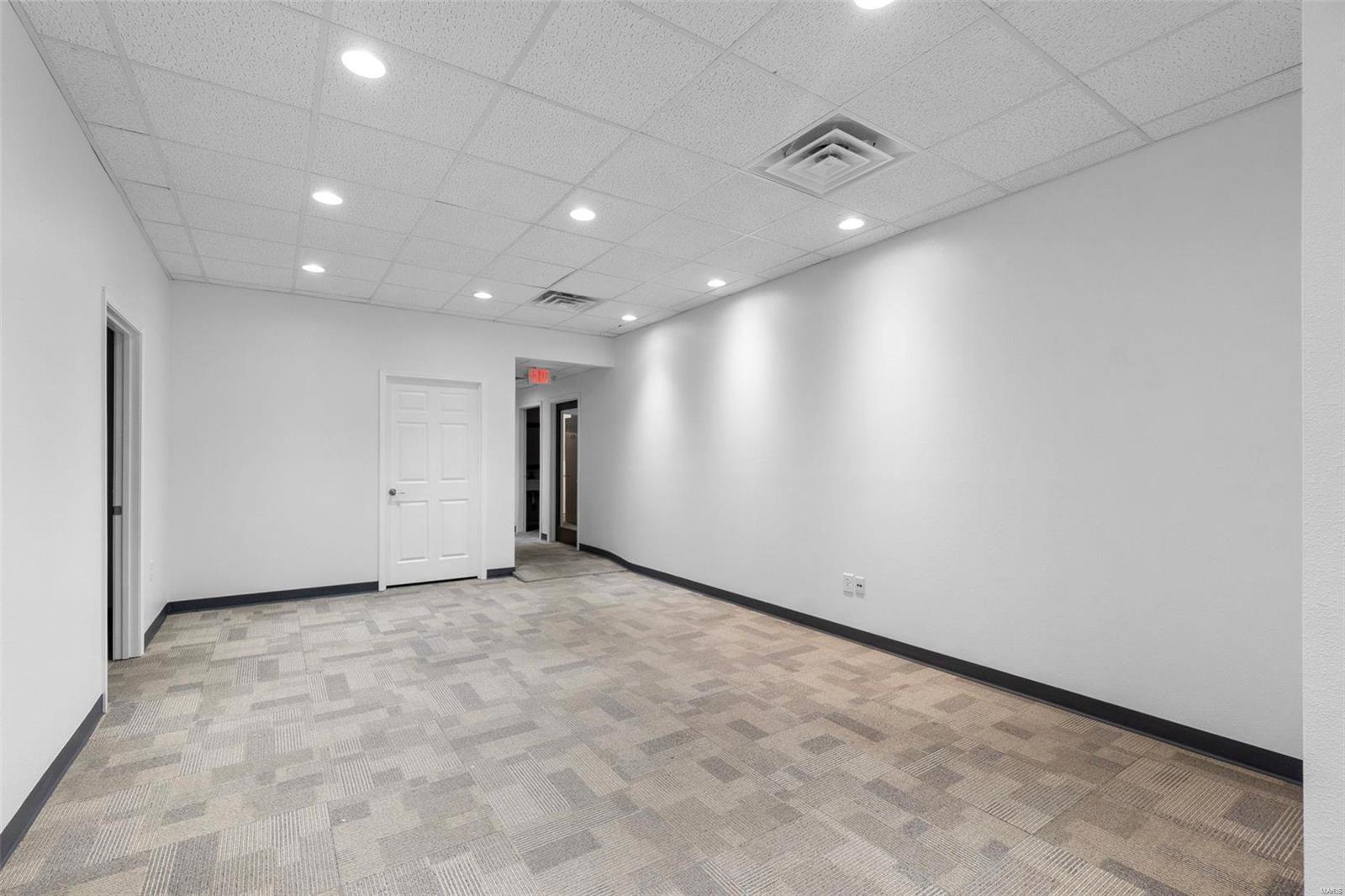 Timberlane - Commercial Sale