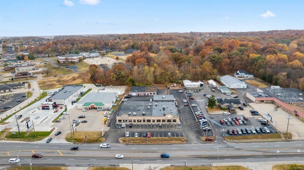 Timberlane - Commercial Sale