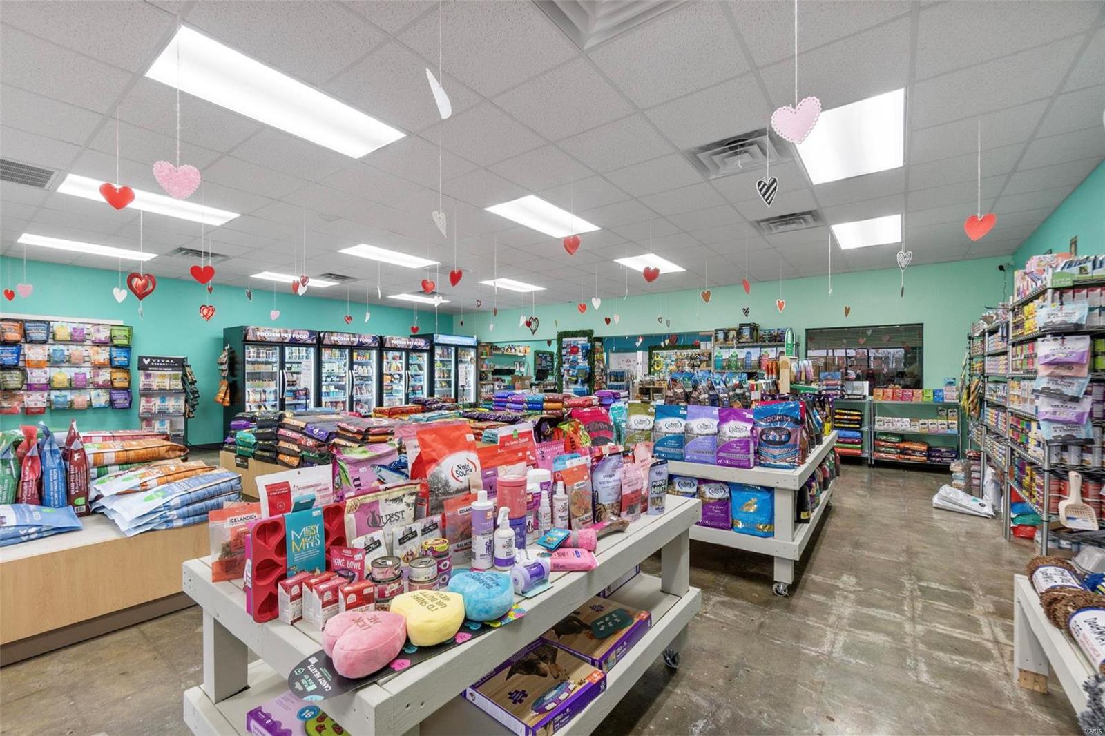 Timberlane - Commercial Sale