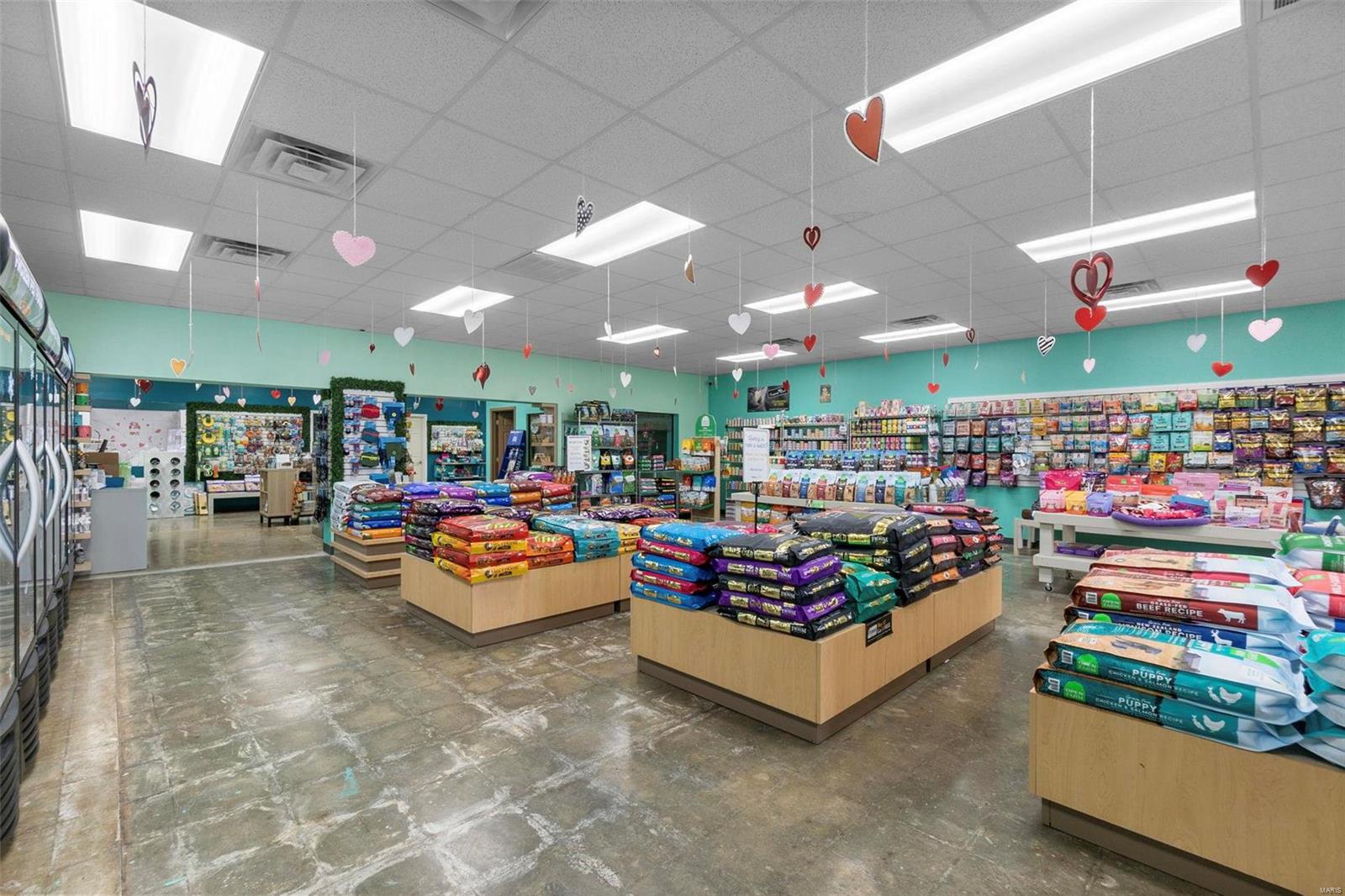 Timberlane - Commercial Sale