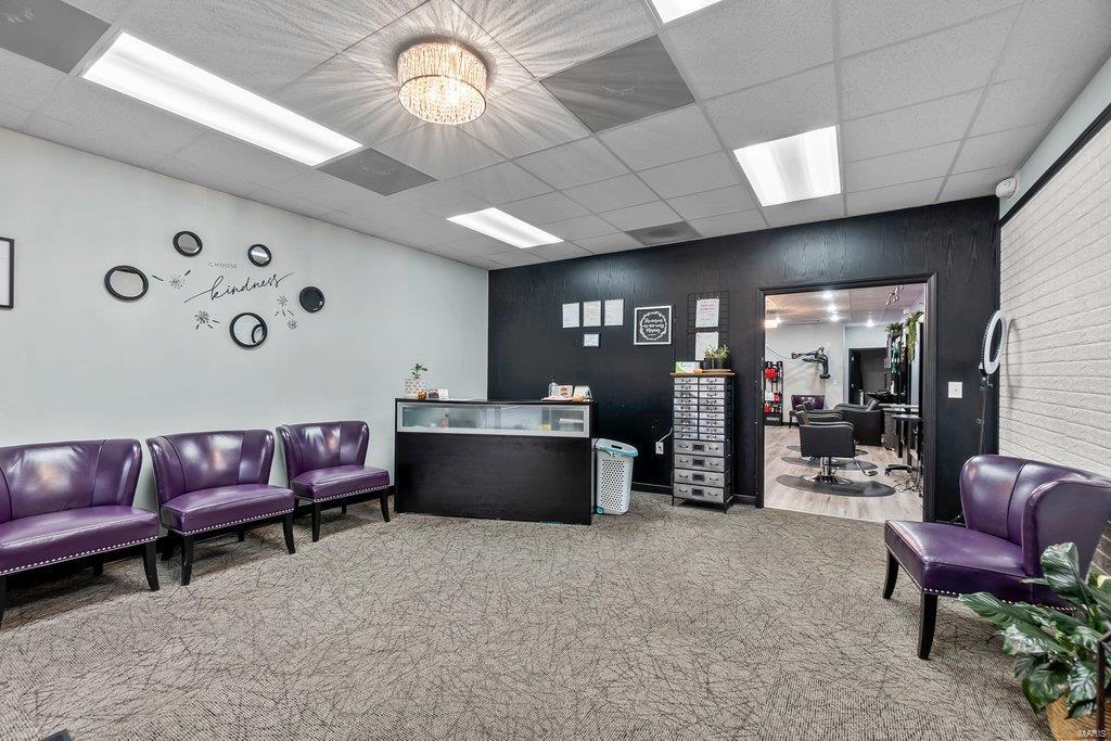 Timberlane - Commercial Sale