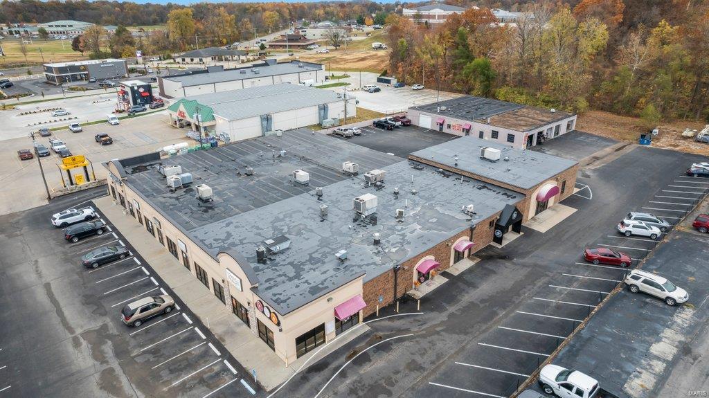 Timberlane - Commercial Sale