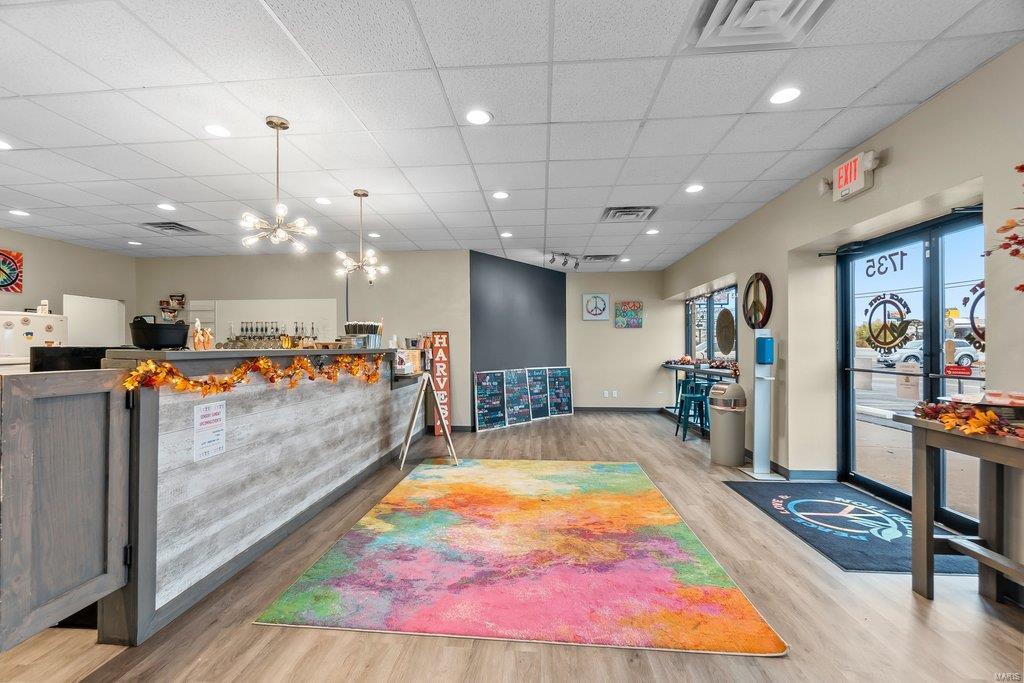 Timberlane - Commercial Sale