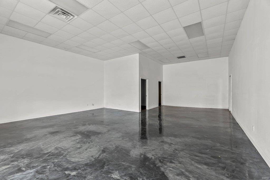 Timberlane - Commercial Sale