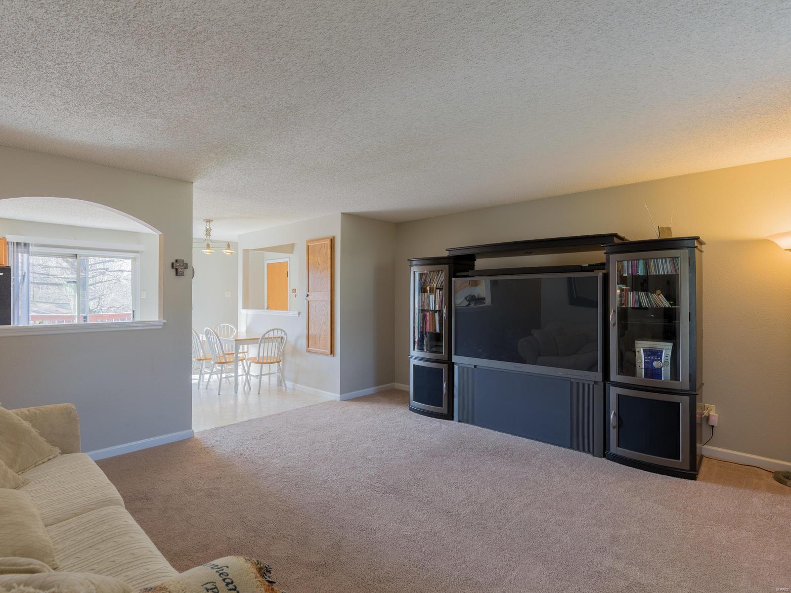 Woodcliff Manor - Residential