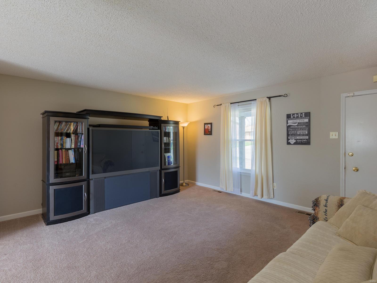 Woodcliff Manor - Residential