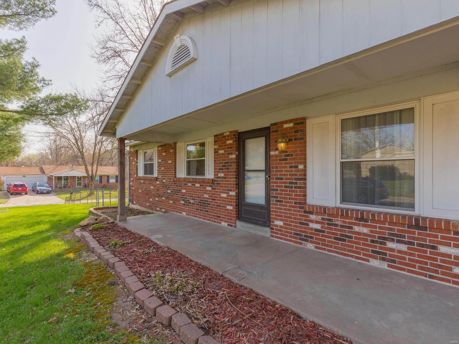 Woodcliff Manor - Residential