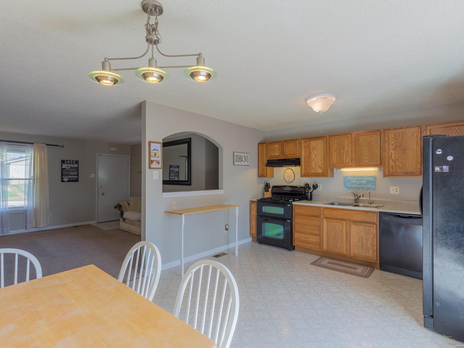 Woodcliff Manor - Residential