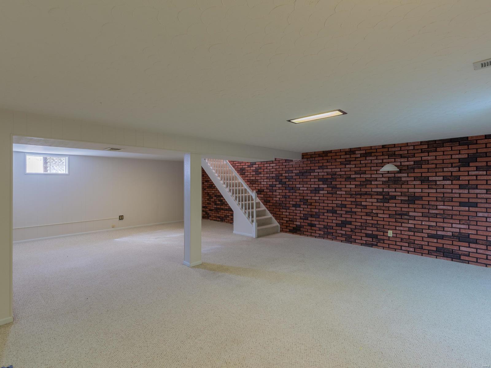 Woodcliff Manor - Residential