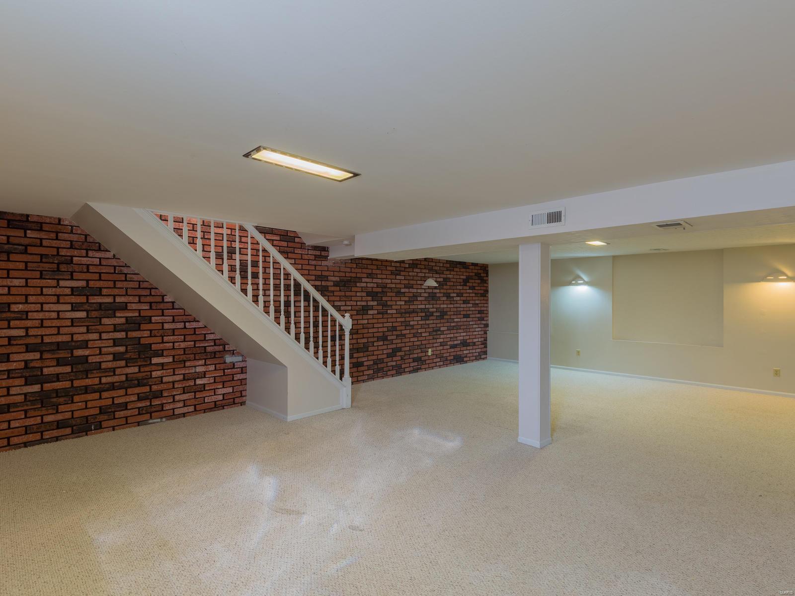 Woodcliff Manor - Residential