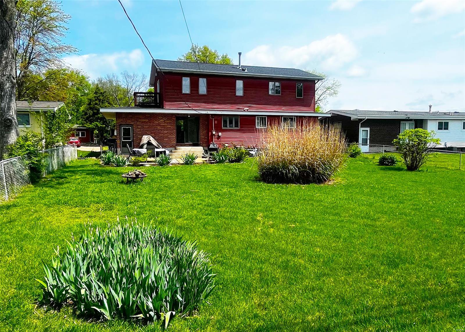 6 Queen Ann Drive