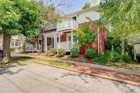 1696 E Swan Circle St Louis MO 63144