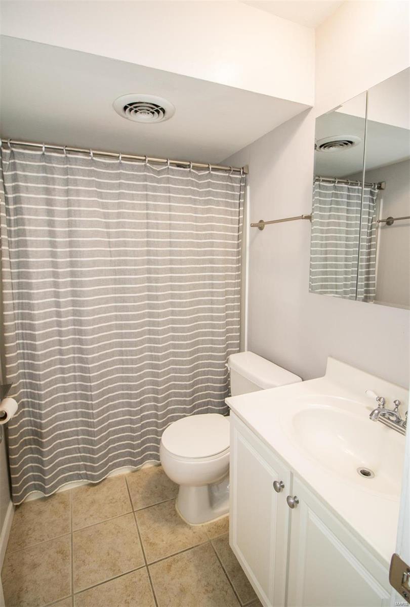 Sunset Hills Condo - Residential