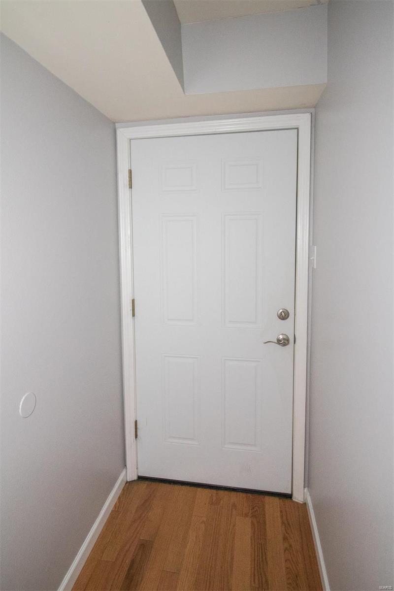 Sunset Hills Condo - Residential