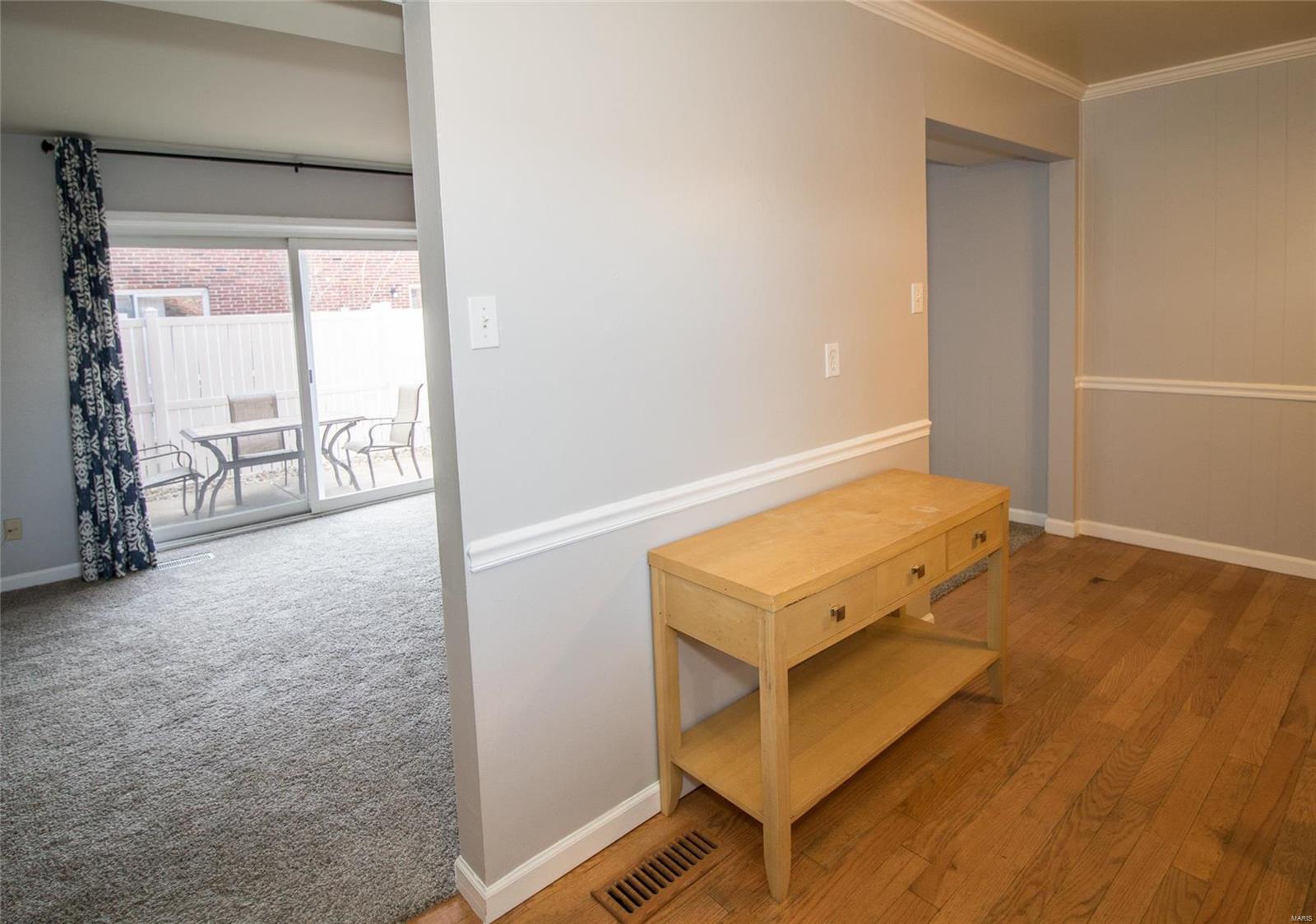 Sunset Hills Condo - Residential