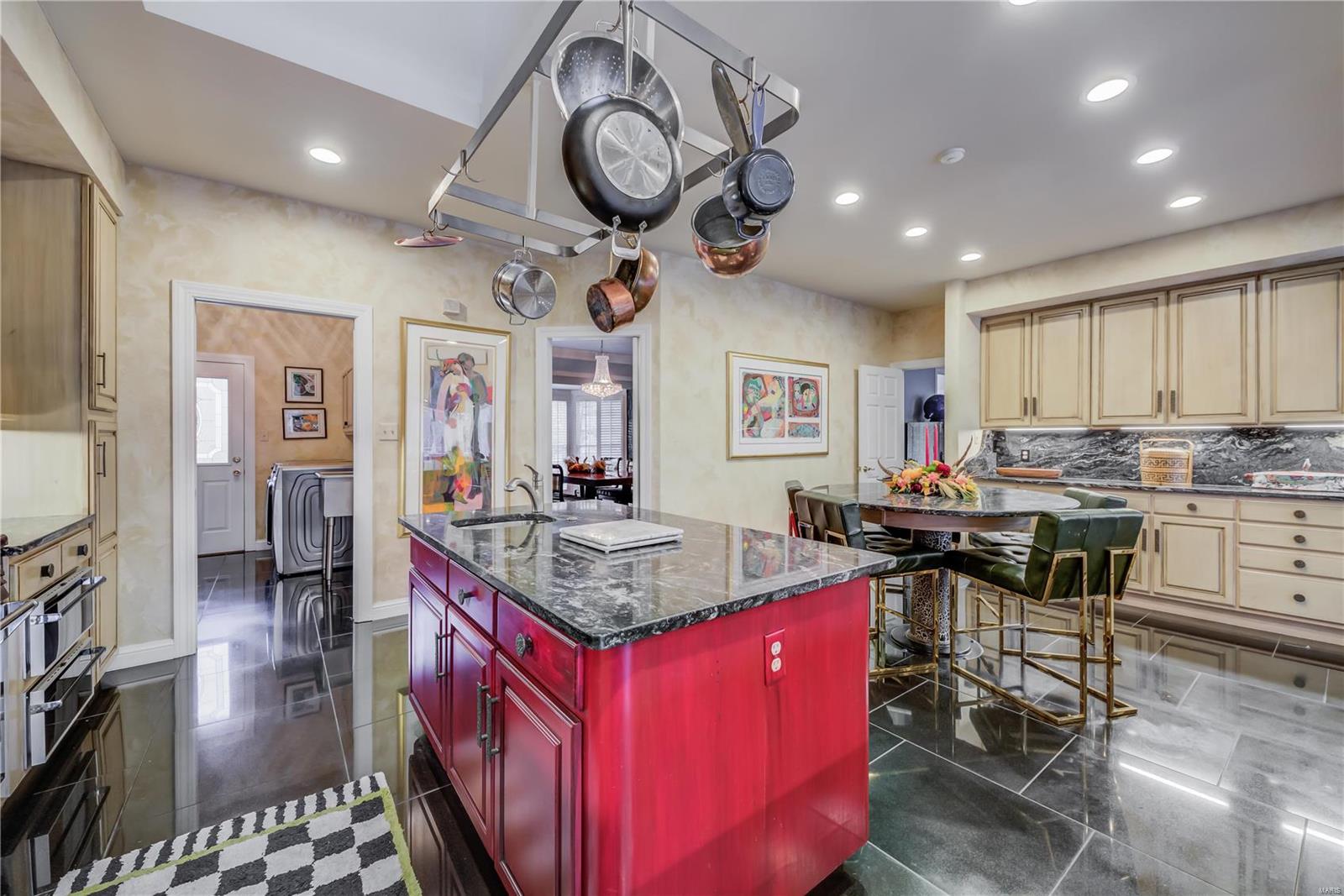 Frontenac Place - Residential