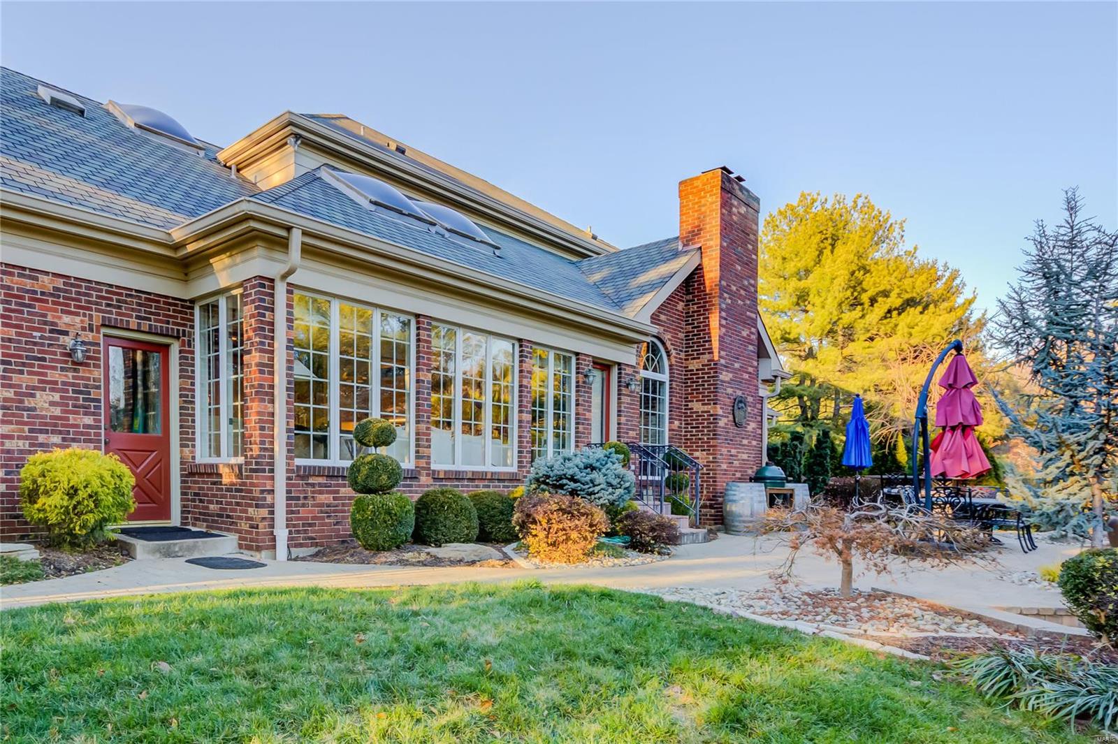 Frontenac Place - Residential