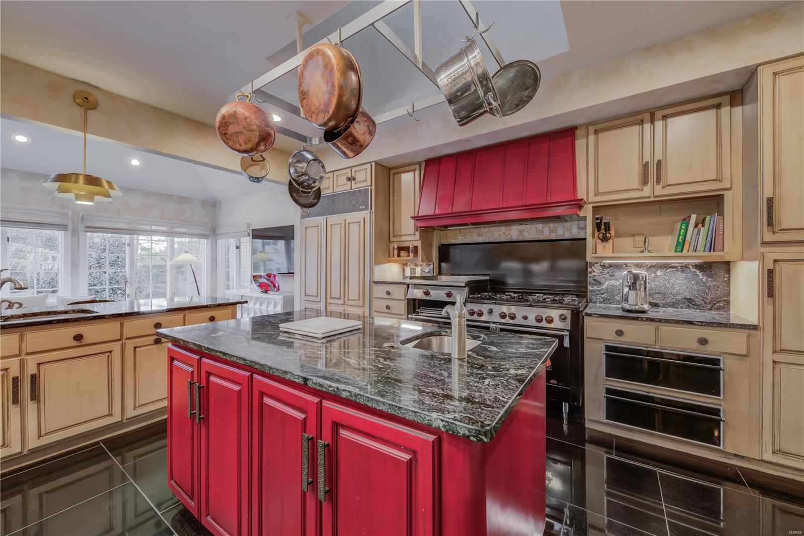 Frontenac Place - Residential