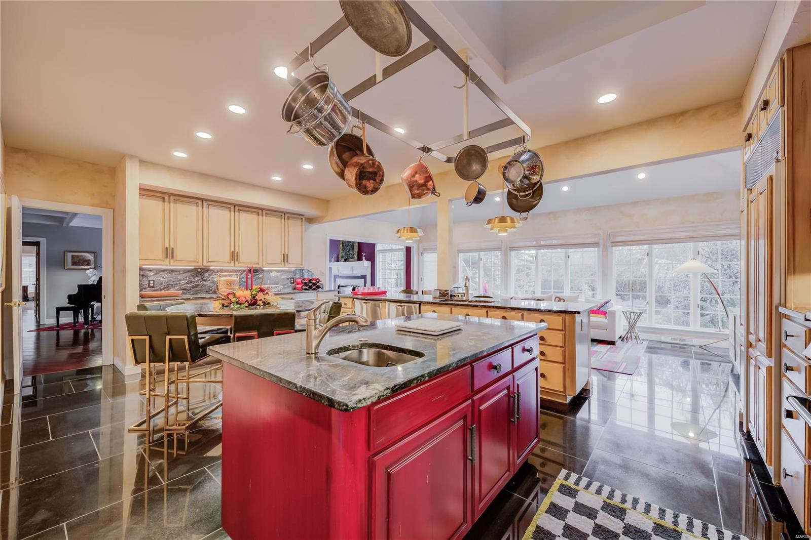 Frontenac Place - Residential