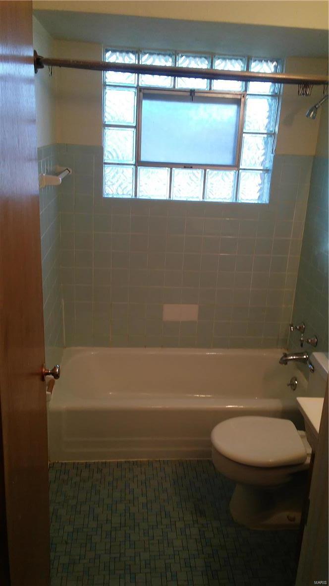 ST MICHAEL HILLS NO 3 - Residential Lease