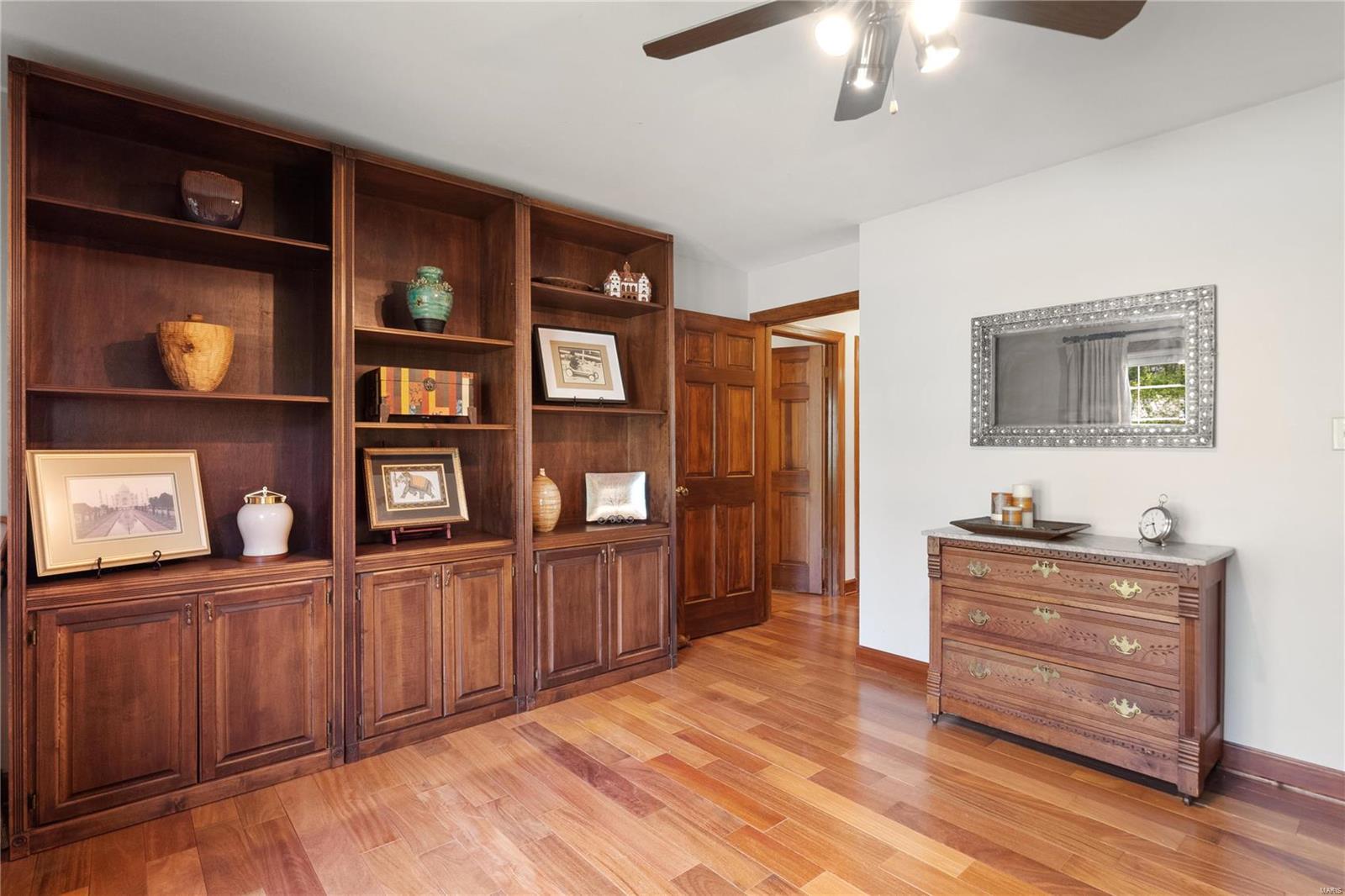 Village On Conway The - Residential