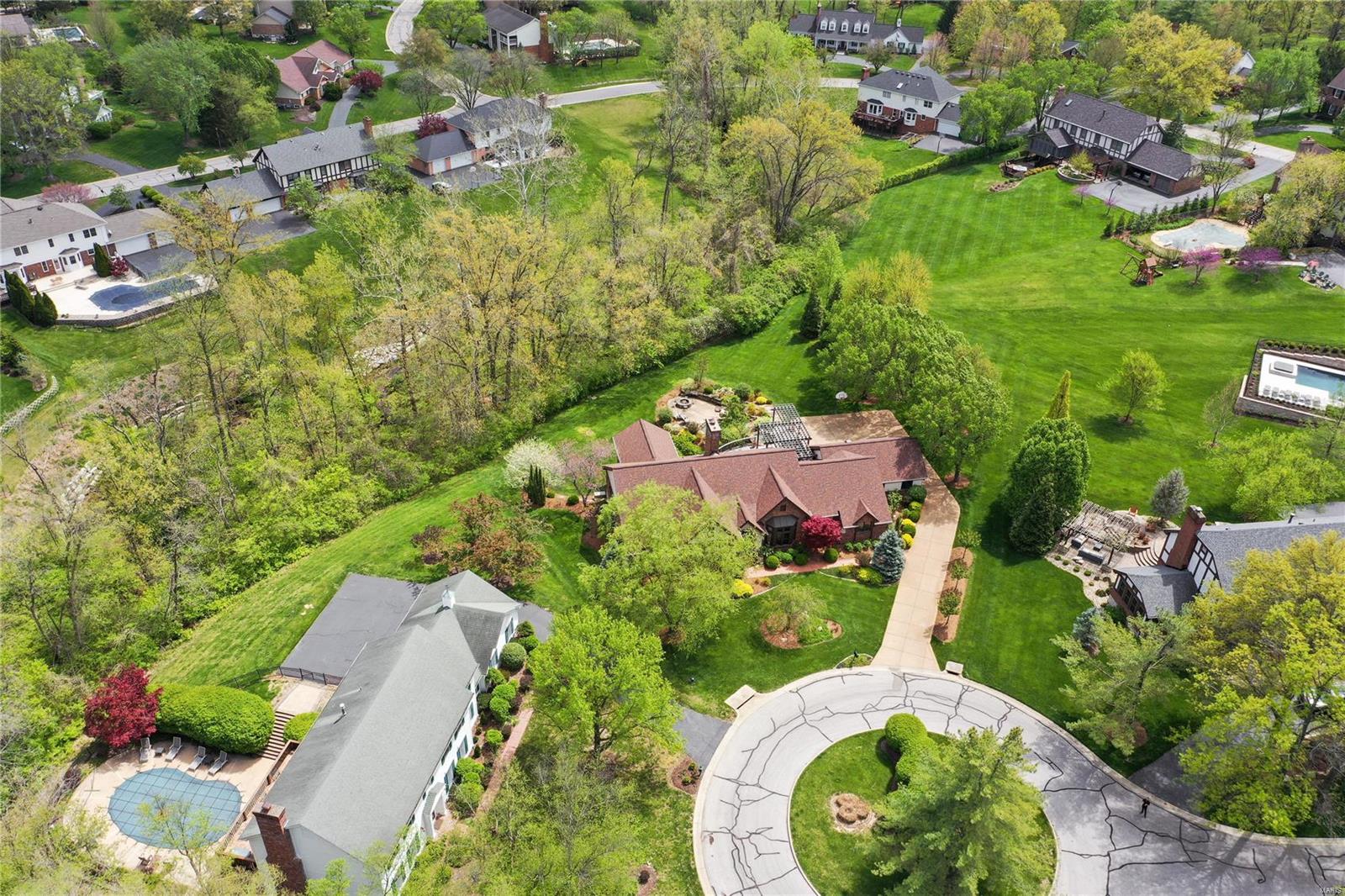 Village On Conway The - Residential