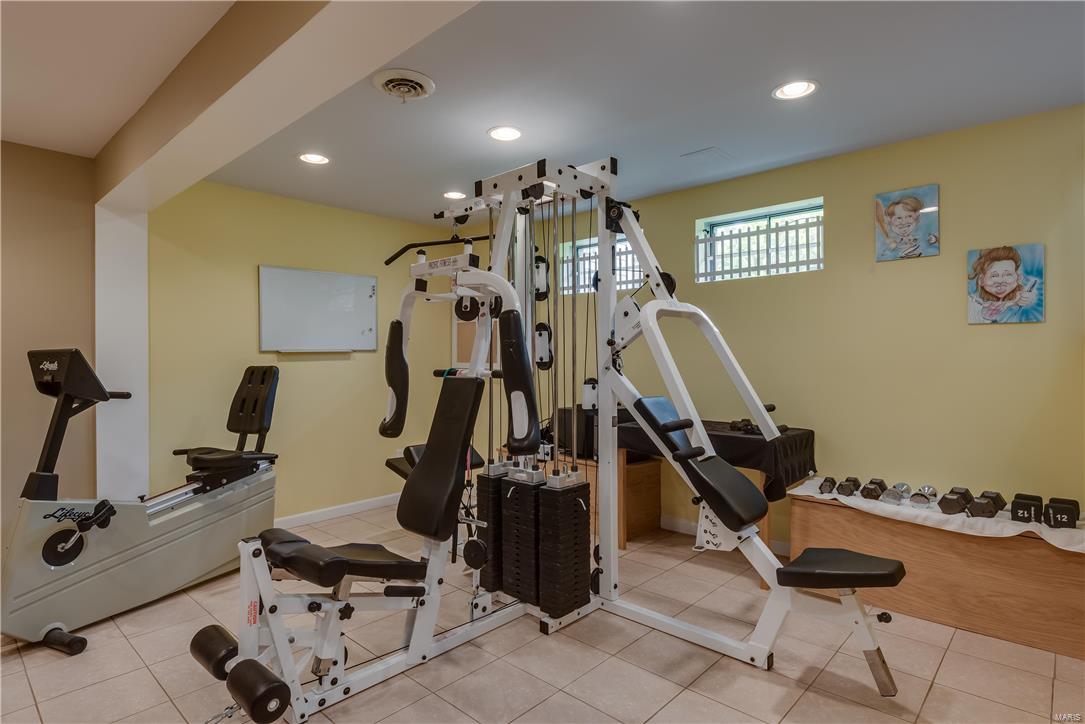 Castle Gate Villas - Residential