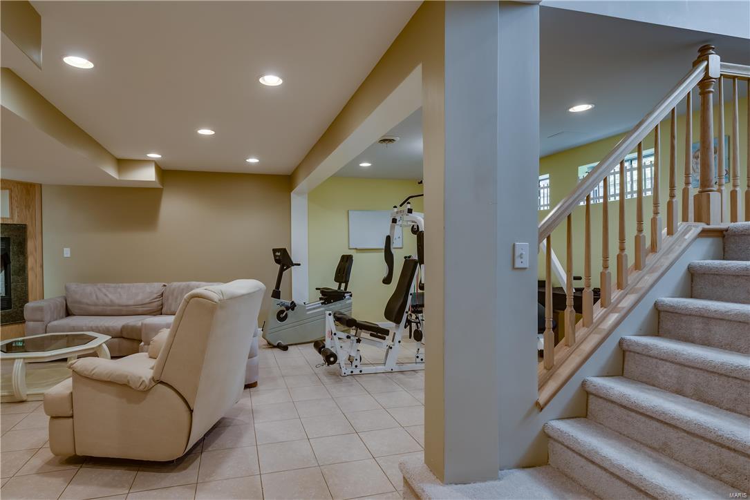 Castle Gate Villas - Residential