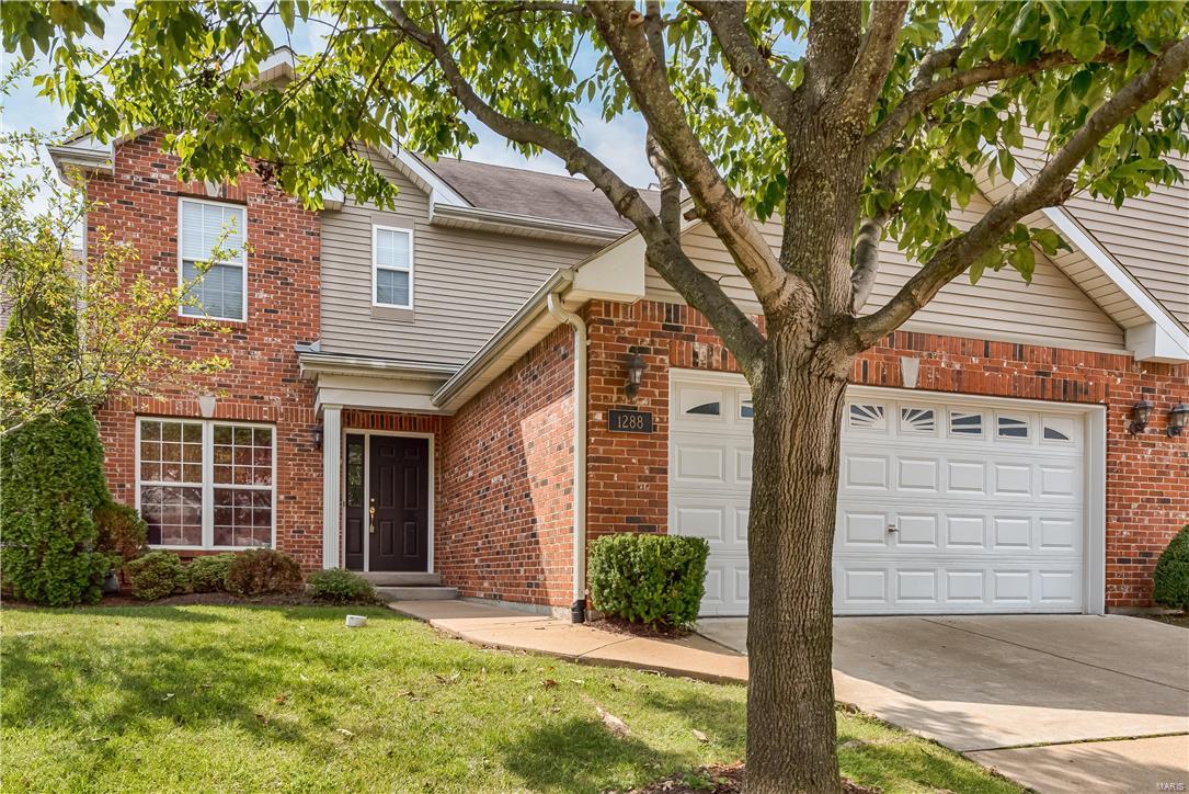 Castle Gate Villas - Residential