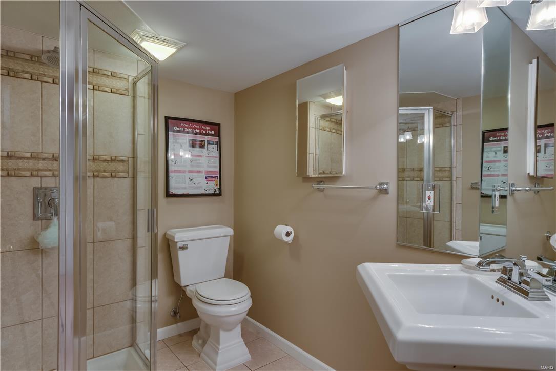 Castle Gate Villas - Residential