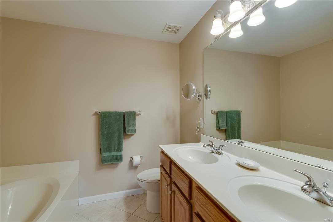 Castle Gate Villas - Residential