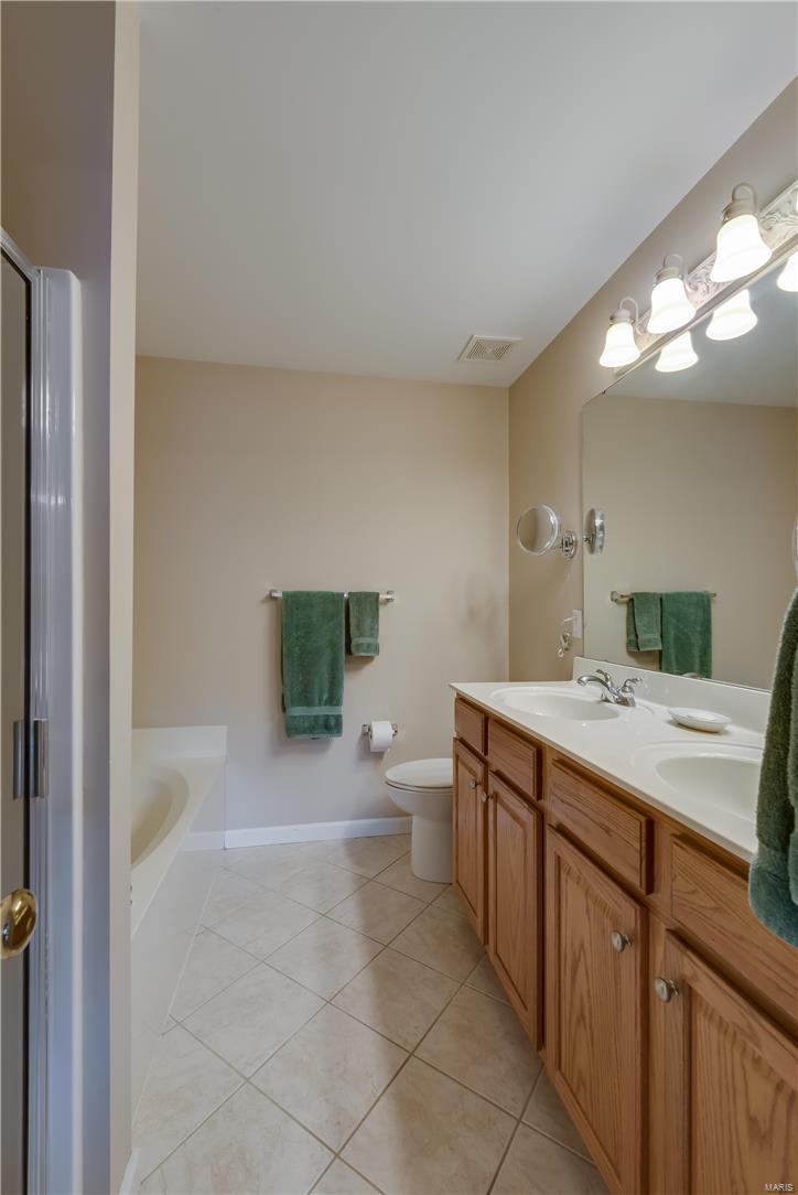 Castle Gate Villas - Residential