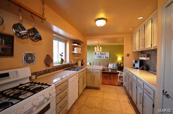 Davis Place - Residential