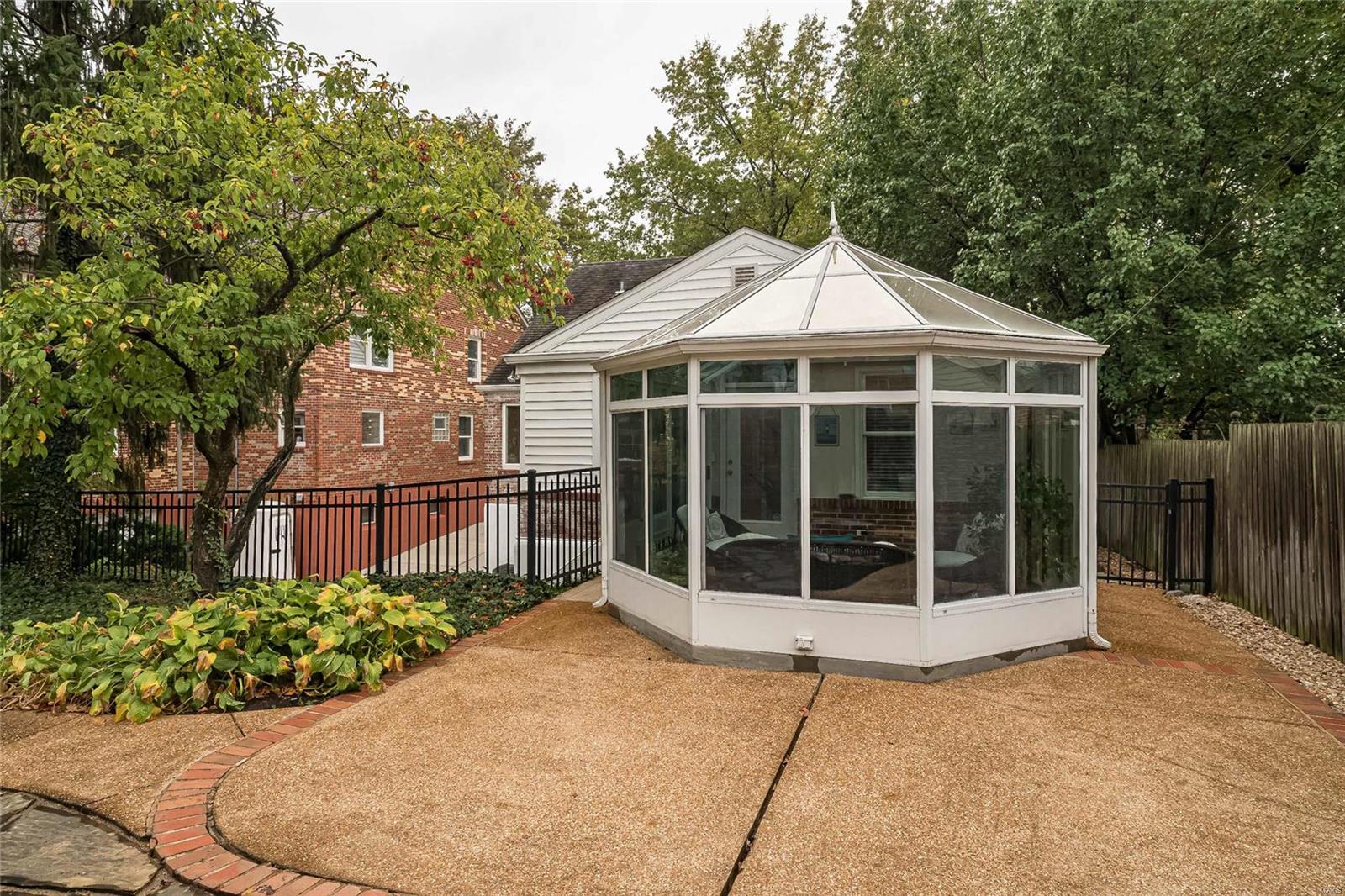 Clayton Gardens - Residential