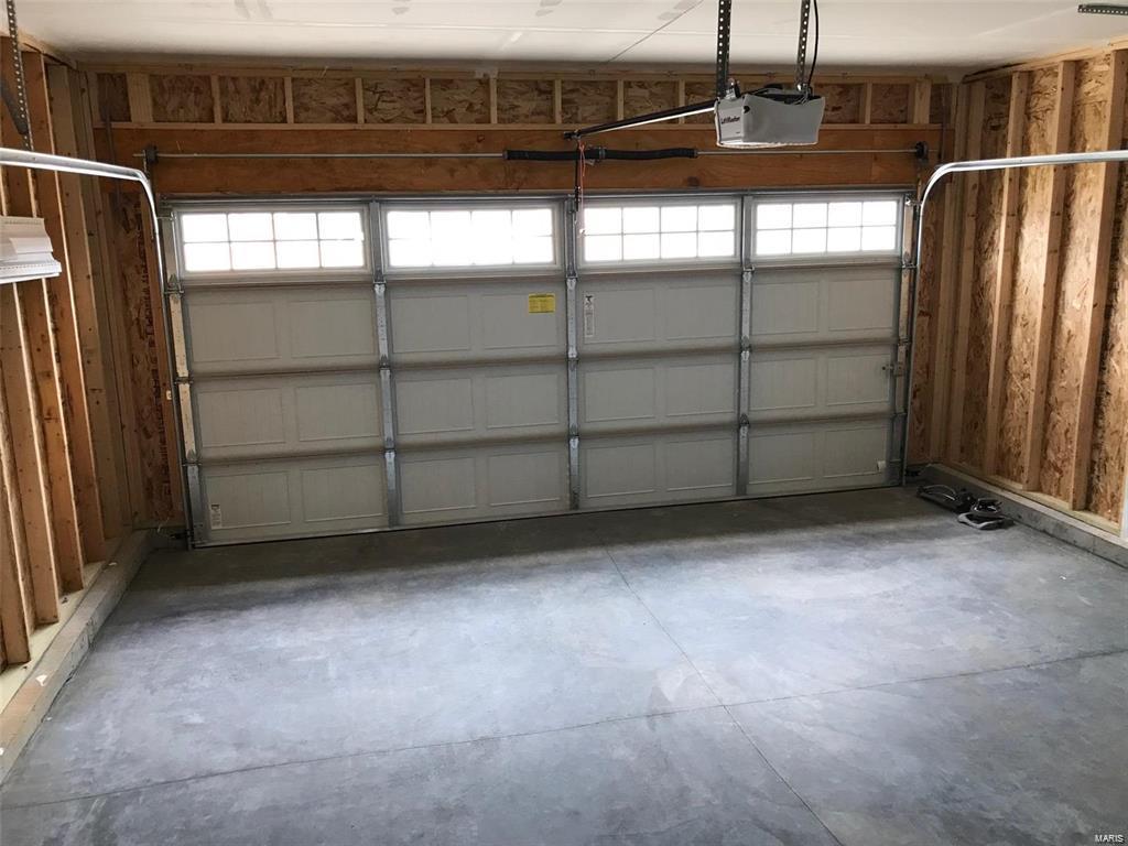 Jaxson Estates - Residential Lease