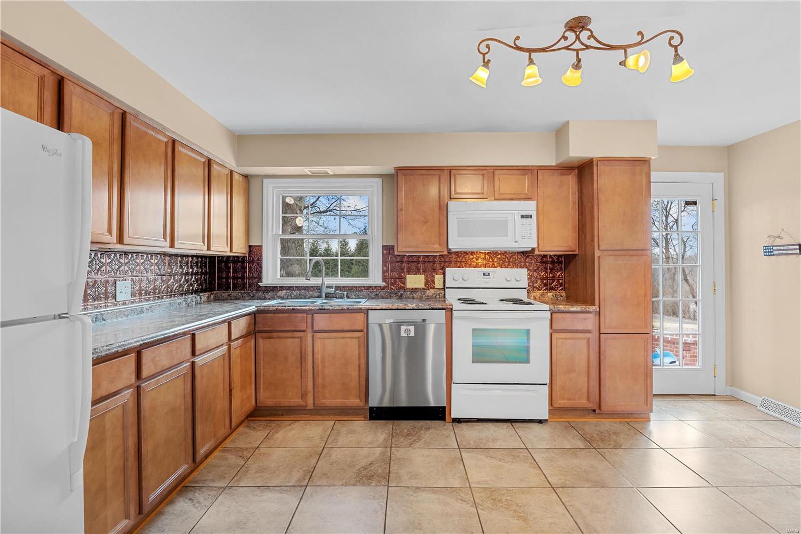 Eschenbrenner Estate - Residential Lease