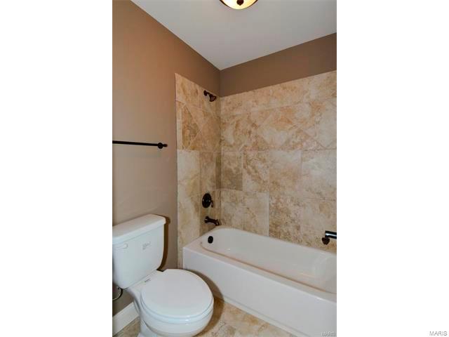 Arbors at Kehrs Mill - Residential