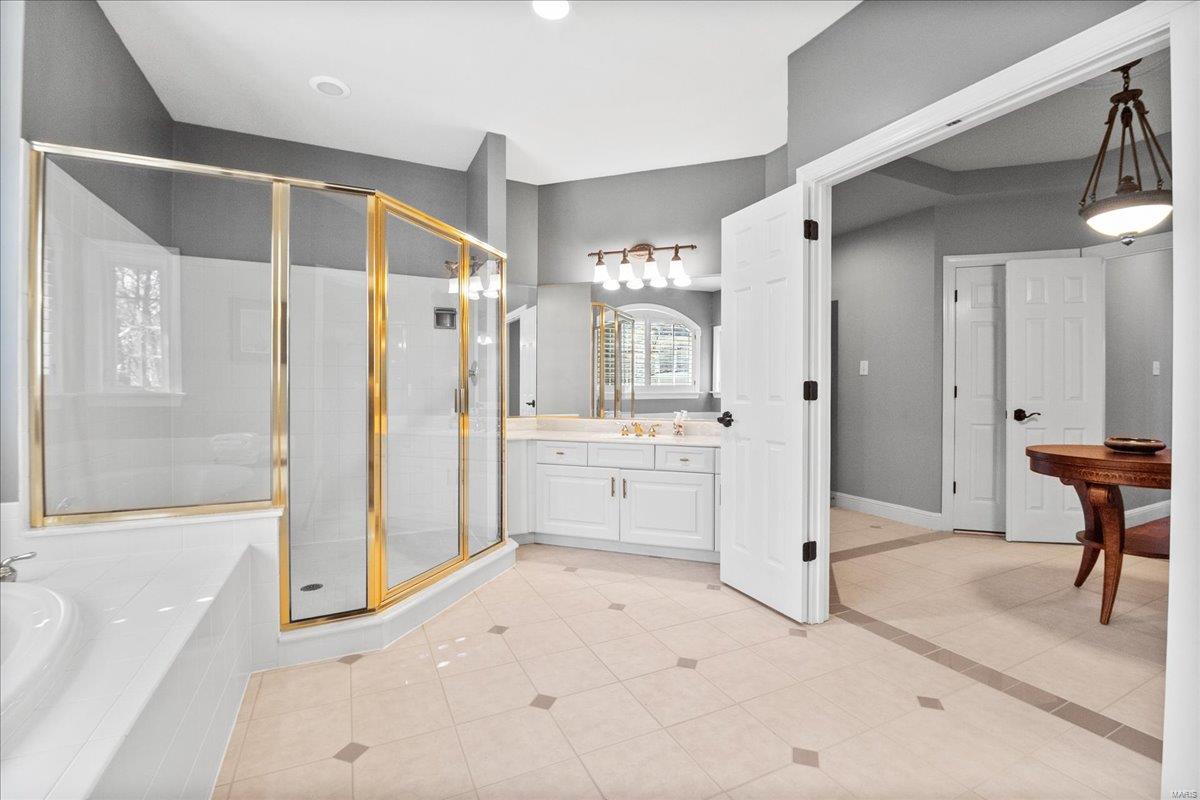 St Albans/ Hollows Of St Albans - Residential