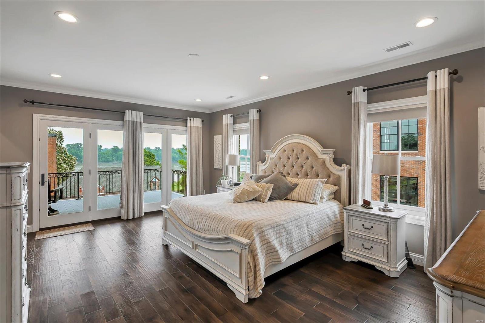 Front Street Dev - Residential