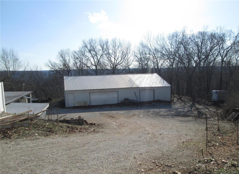 Flnterre - Commercial Lease