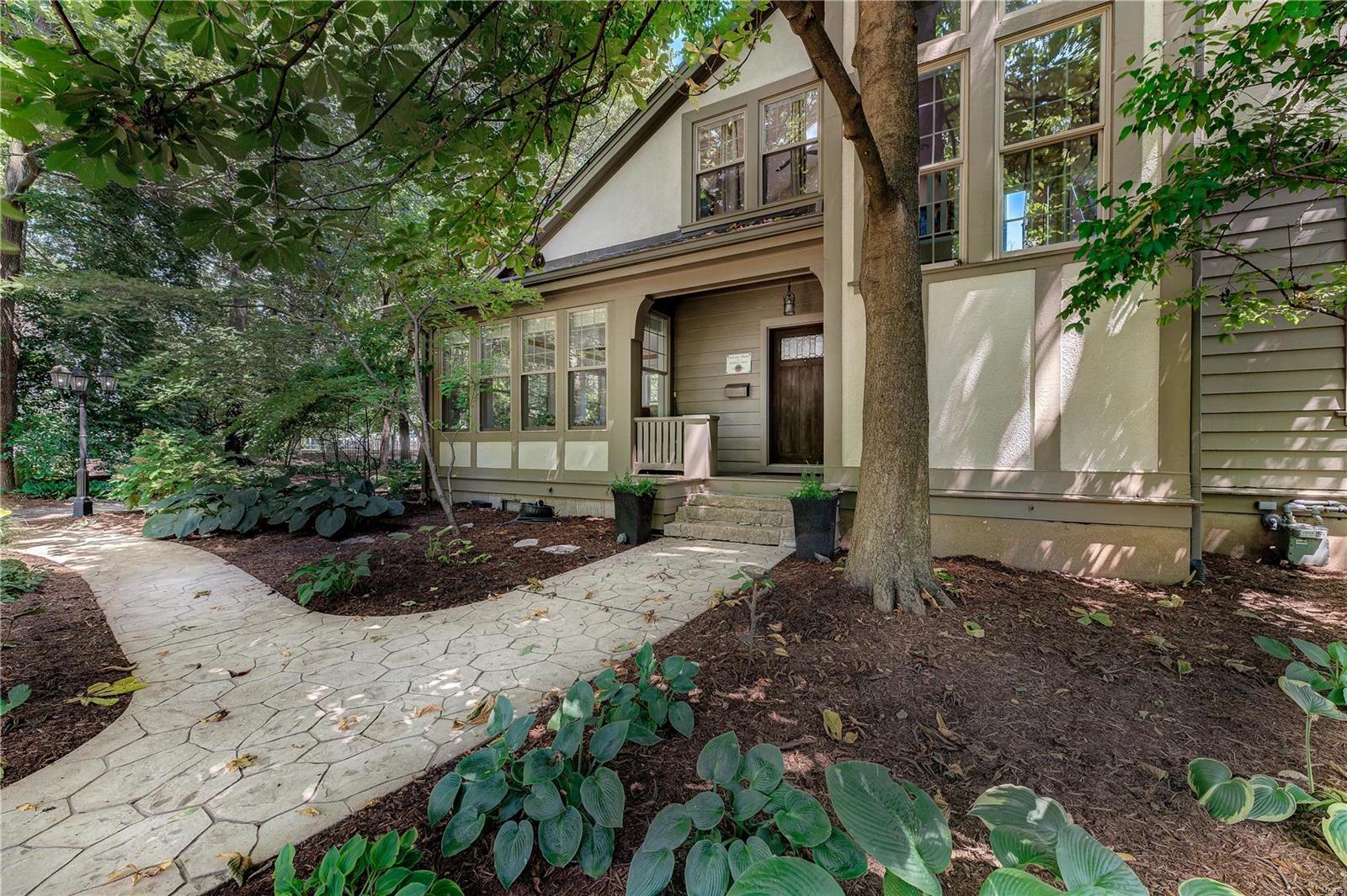 Alexander Russell - Residential