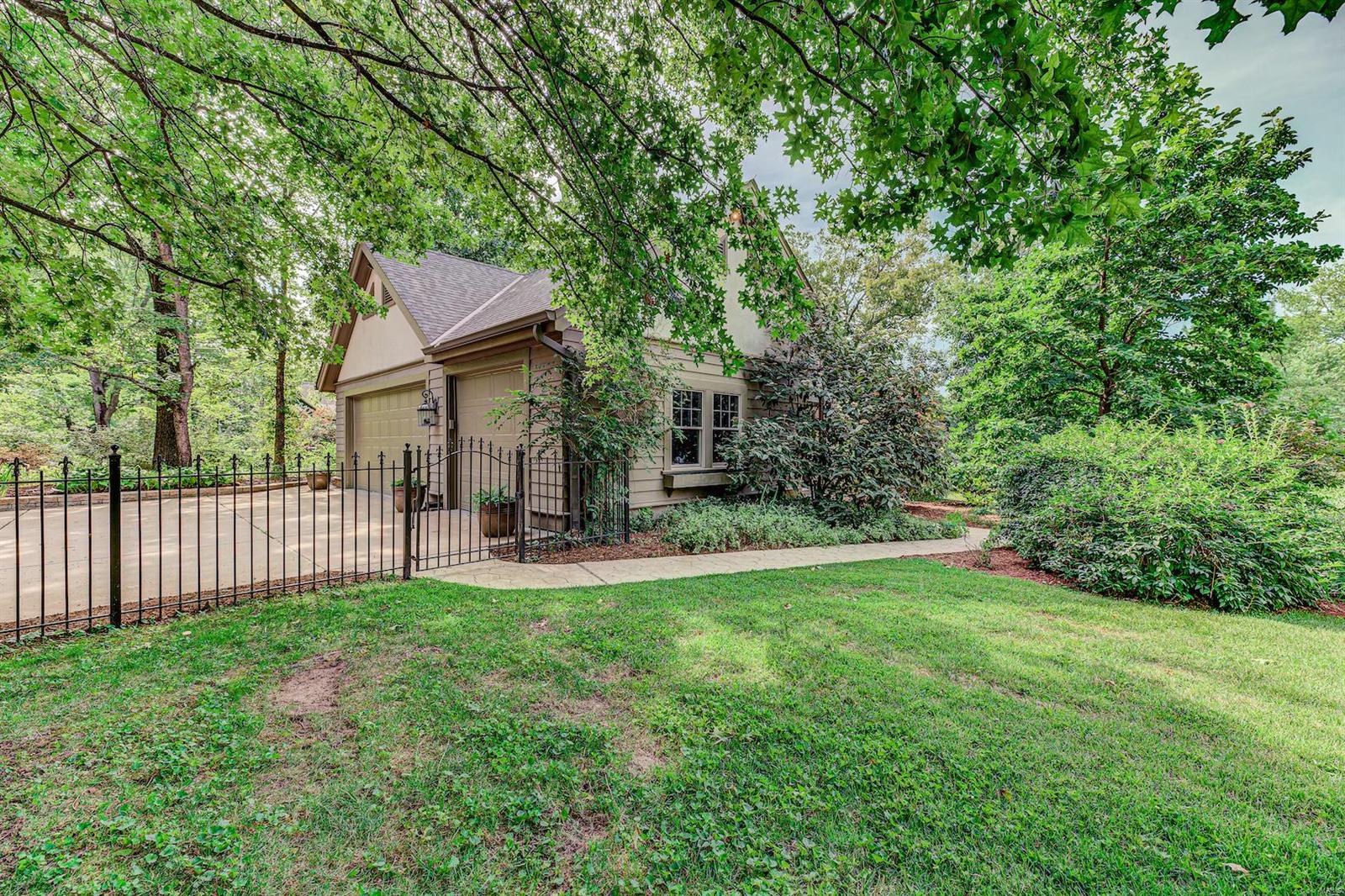 Alexander Russell - Residential