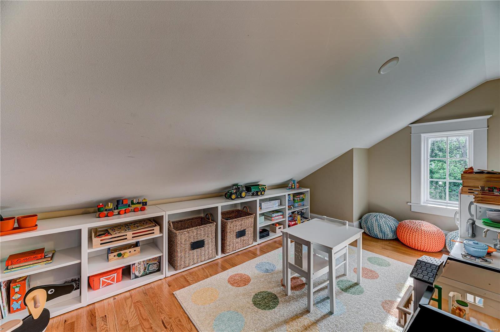 Alexander Russell - Residential